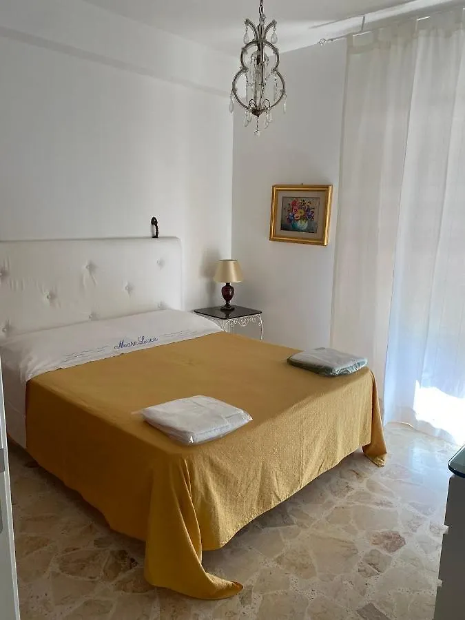 Mareluce Apartment Letojanni